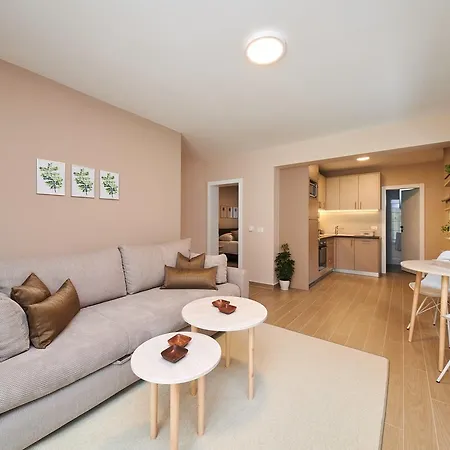 In Porec/istrien 34703 Apartamento *